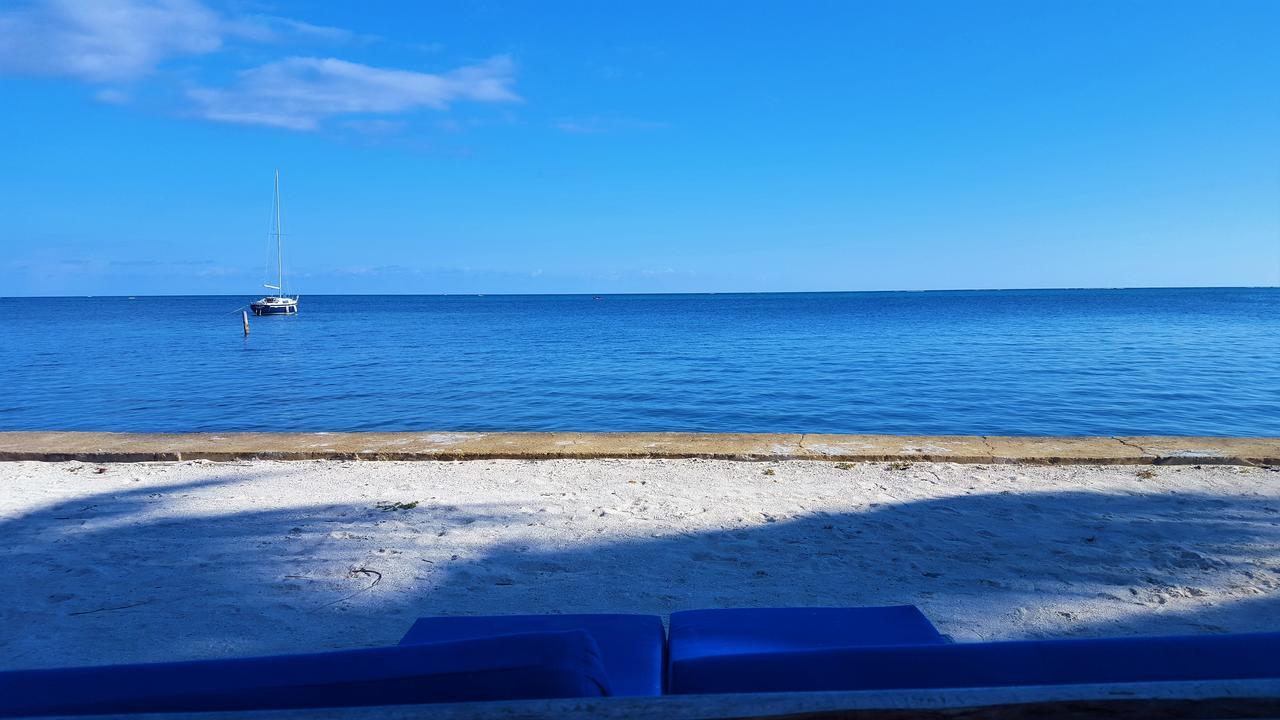 Tres Cocos Resort San Pedro  Buitenkant foto