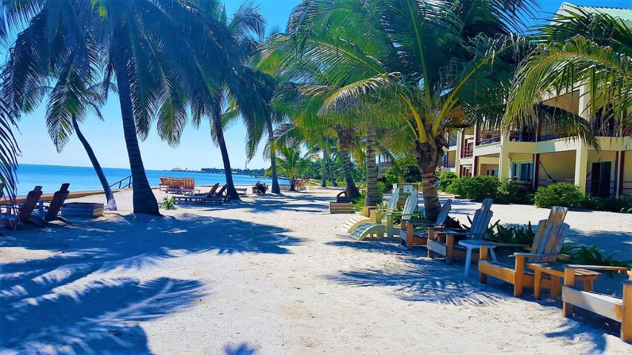 Tres Cocos Resort San Pedro  Buitenkant foto